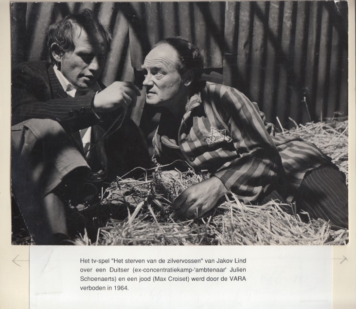 Lind, Jakov - Foto van tv-spel 'Het sterven van de zilvervossen'.