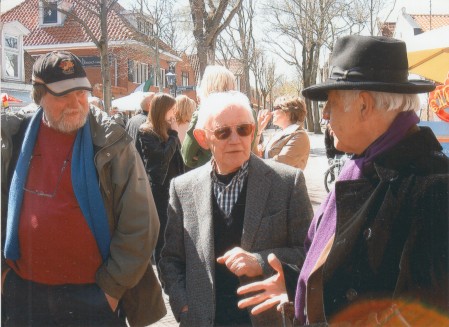 Sontrop, Theo - Originele foto van Theo Sontrop met Gerrit Jan Zwier en Wim Hazeu op Vlieland.